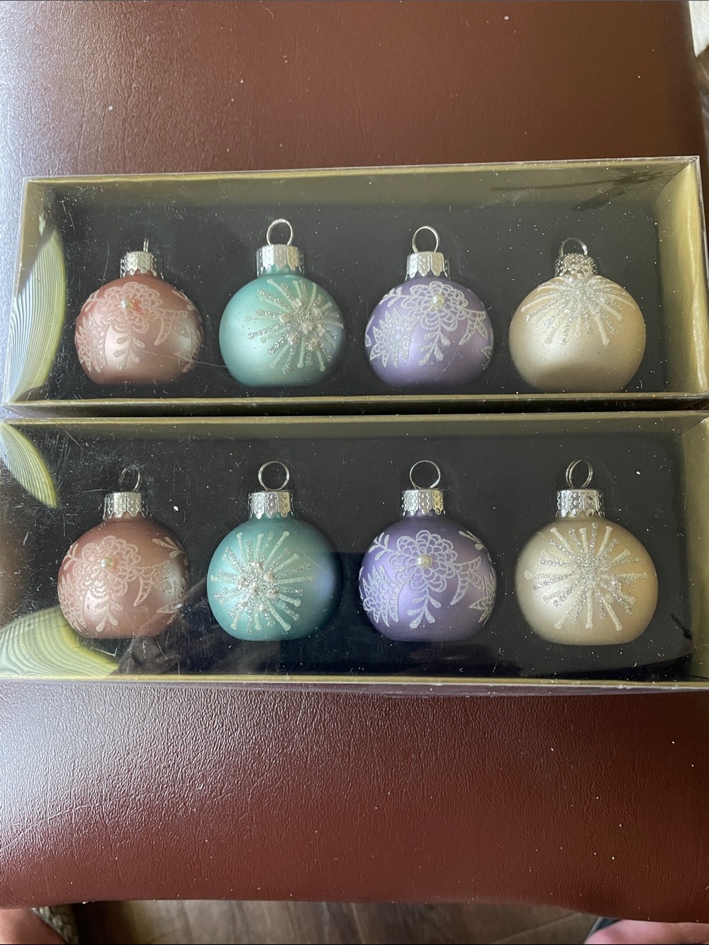 2 Sets of Celebrate It treasured glass ornaments for Place Card Holders
